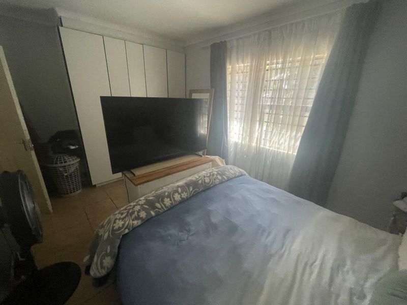 2 Bedroom garden cottage to rent - Glen Marais - Photo 4