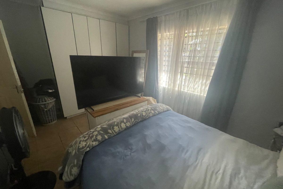 2 Bedroom garden cottage to rent - Glen Marais - Photo 4