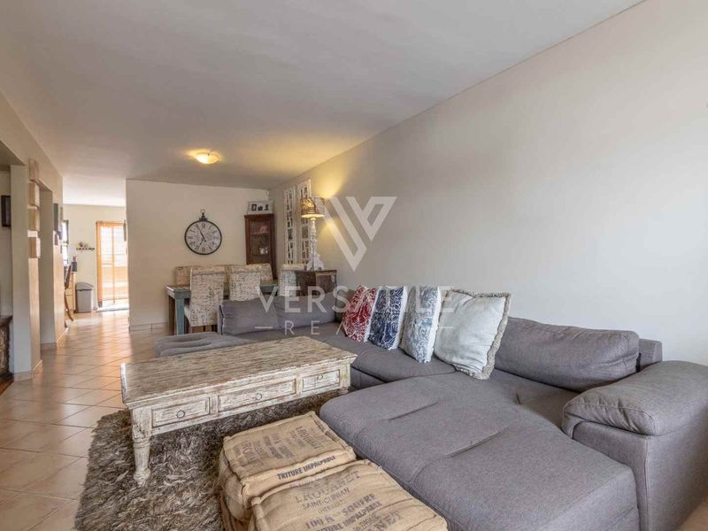 Townhouse for Sale in Long Beach. - Photo 4