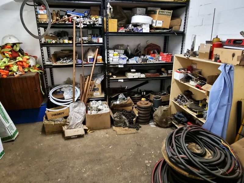 Industrial Warehouse with Offices at Capricorn Park - Photo 8