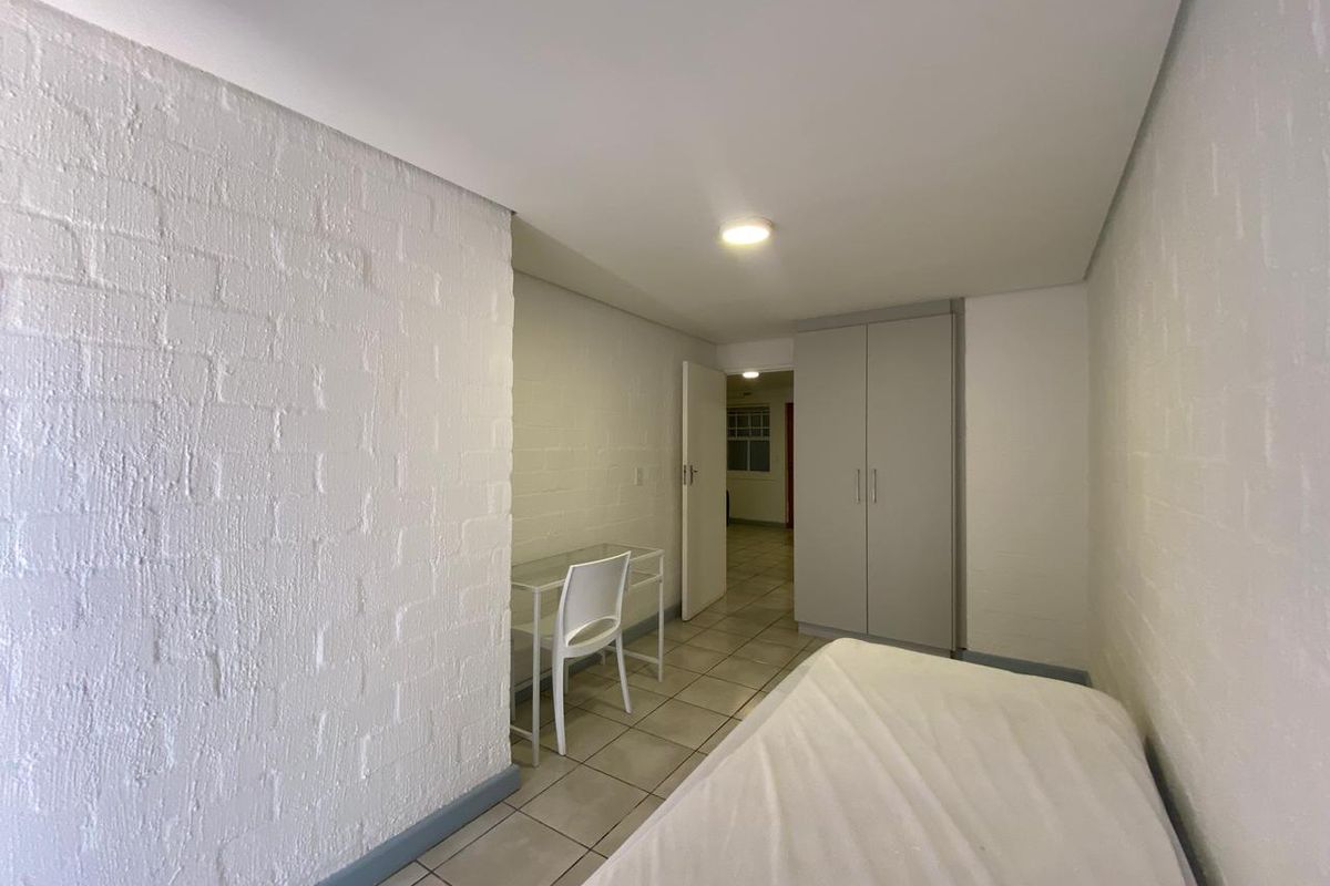 Furnished Two-Bedroom Unit to Rent Close to Stellenbosch University - Photo 5