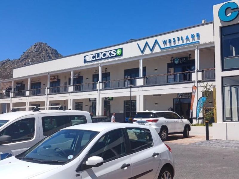 Office space in newly renovated Westlake Lifestyle centre - Photo 8