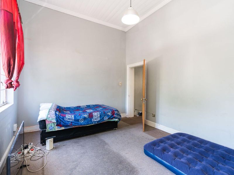 Commercial and residential combination property. GB1 -  Building for Sale in Prime Gardens set against the backdrop of majestic Table Mountain. - Photo 10