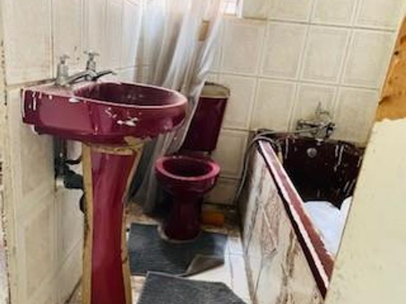 2 Bedroom Home in Velapi Crescent, Nonqubela, Khayelitsha - Photo 8