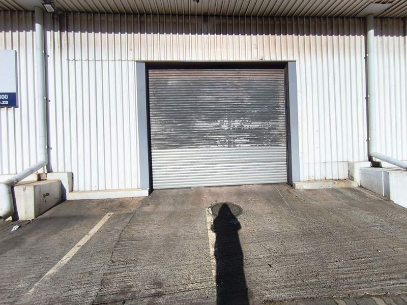 8,232m2 Warehouse To Let in Heriotdale - Photo 3