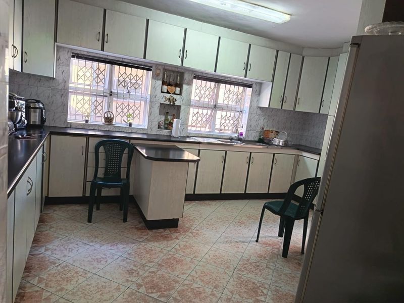 4 Bedroom House for sale in Crossmoor - Photo 8