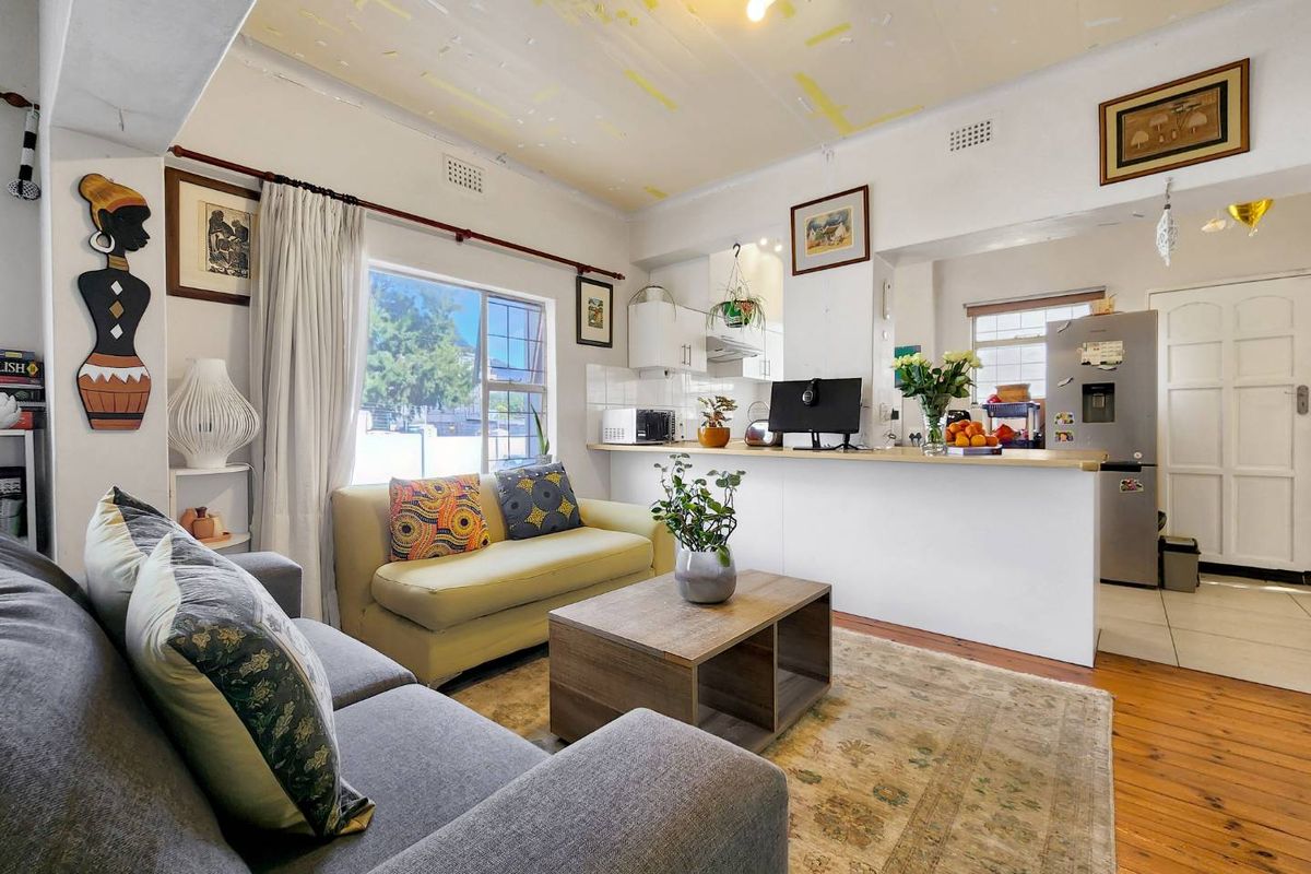 Apartment Living in the Heart of Cape Town - Photo 5