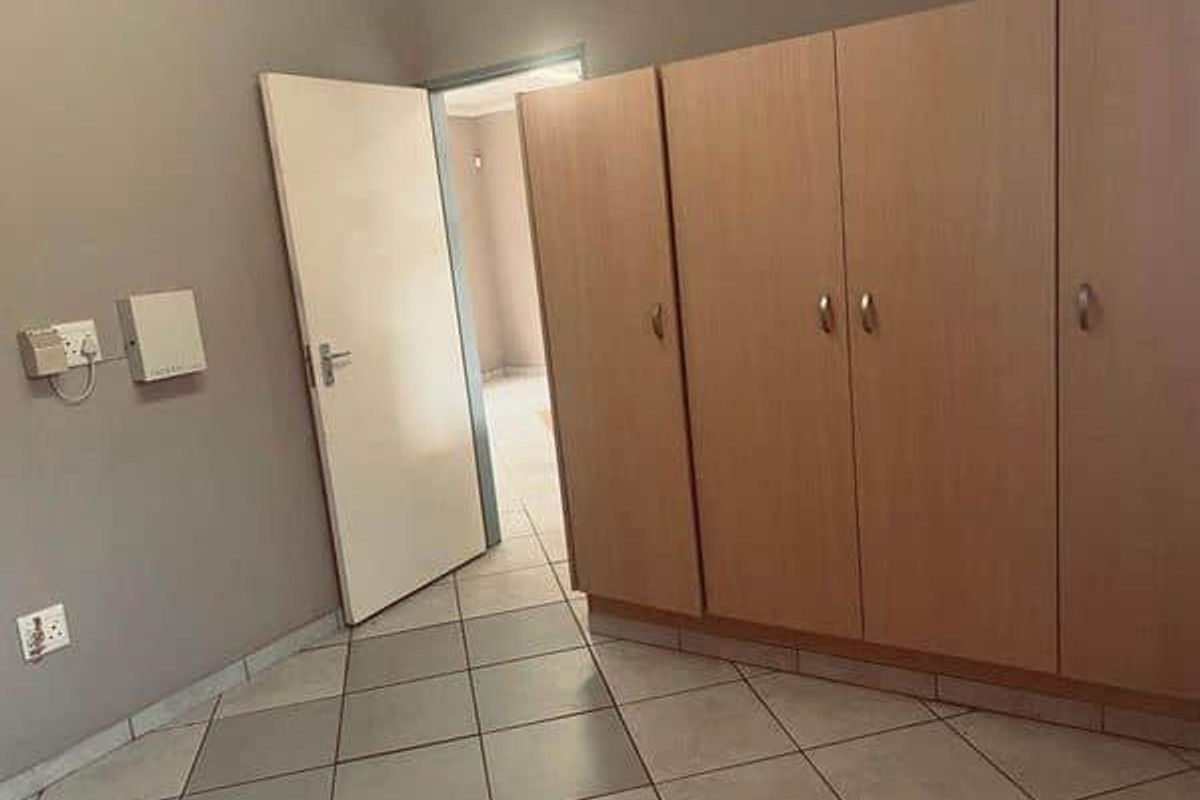 Aparment for Sale - Otjomuise 2 - Photo 4