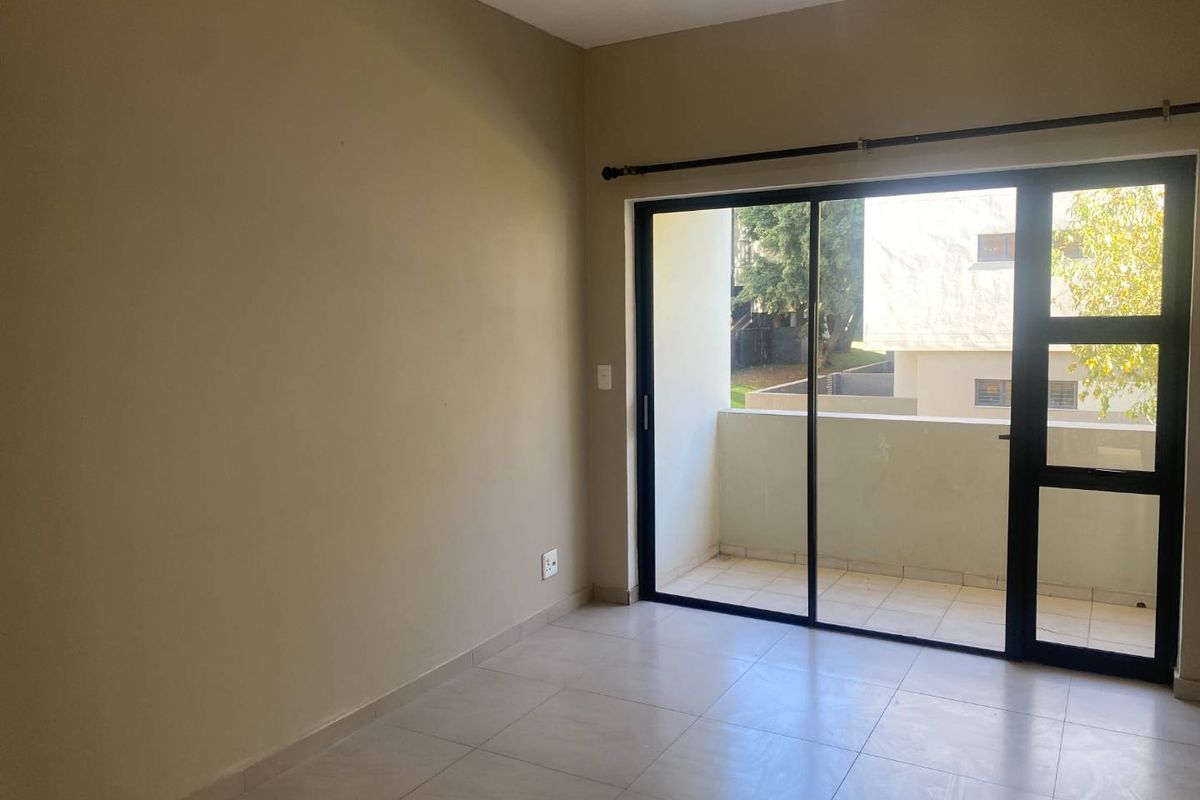 Ideal Family Apartment for Rent - Photo 3