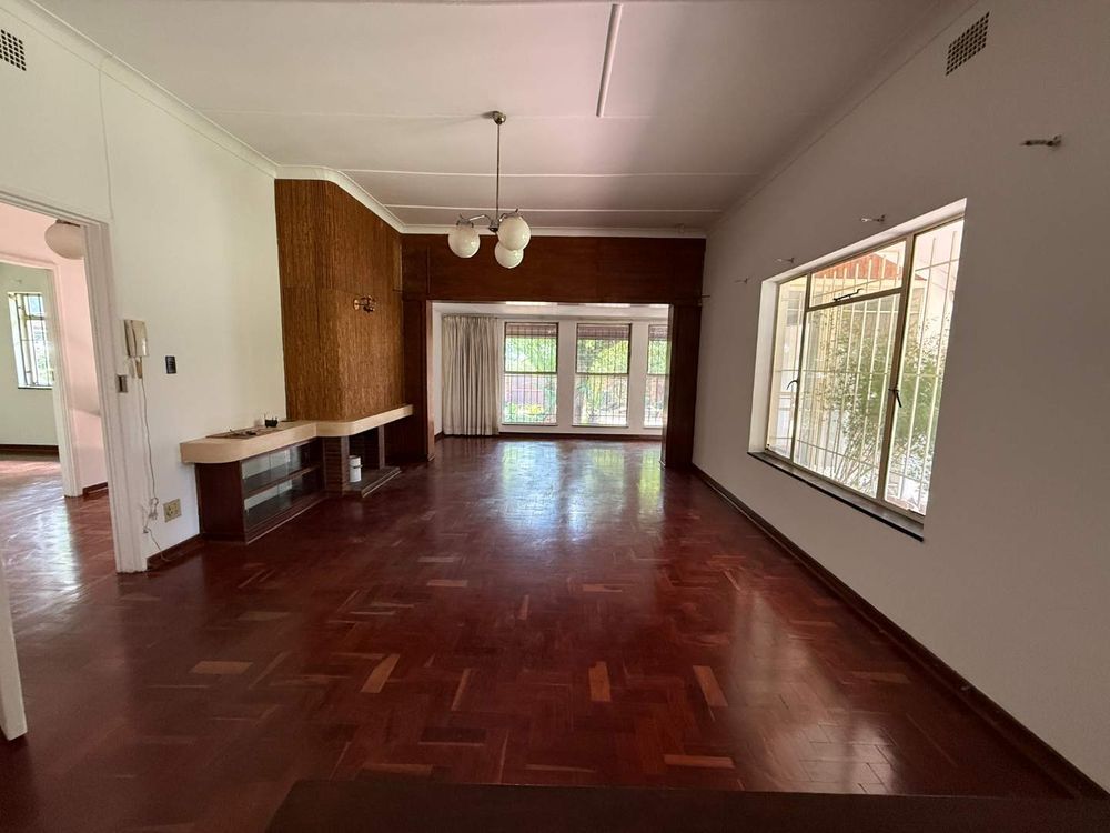 Open plan office / boardroom