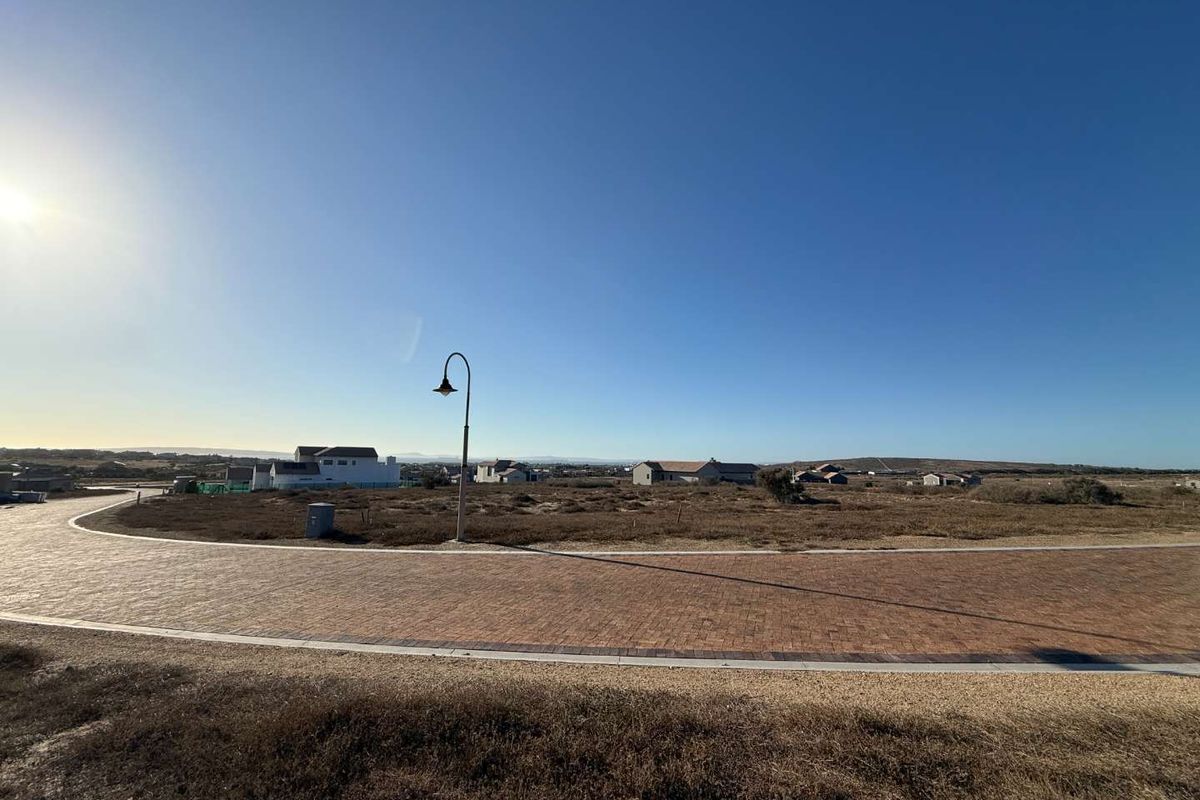 Prime Plot with Views on Clubhouse Side - Photo 2