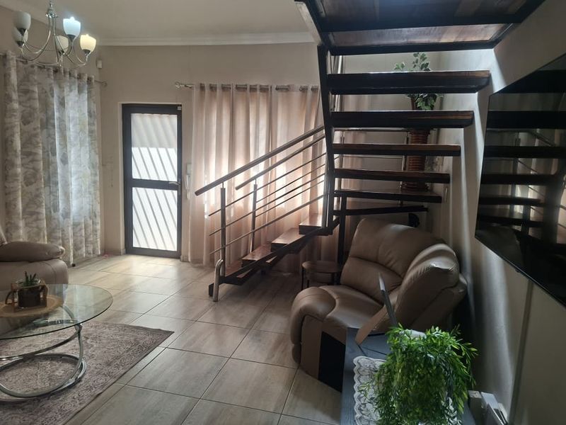 FOR SALE | WINDHOEK WEST - Photo 1