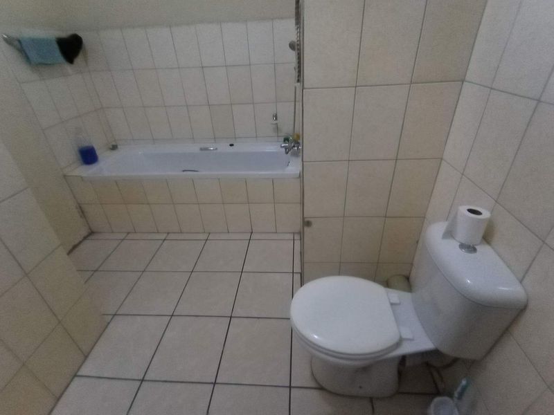 1 Bedroom apartment in NORKEM PARK EXT 2 - Photo 9