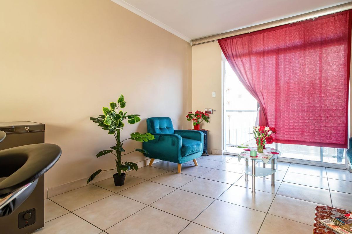 Seaside Escape – Comfort with Coastal Charm and Lifestyle Perks - Photo 5