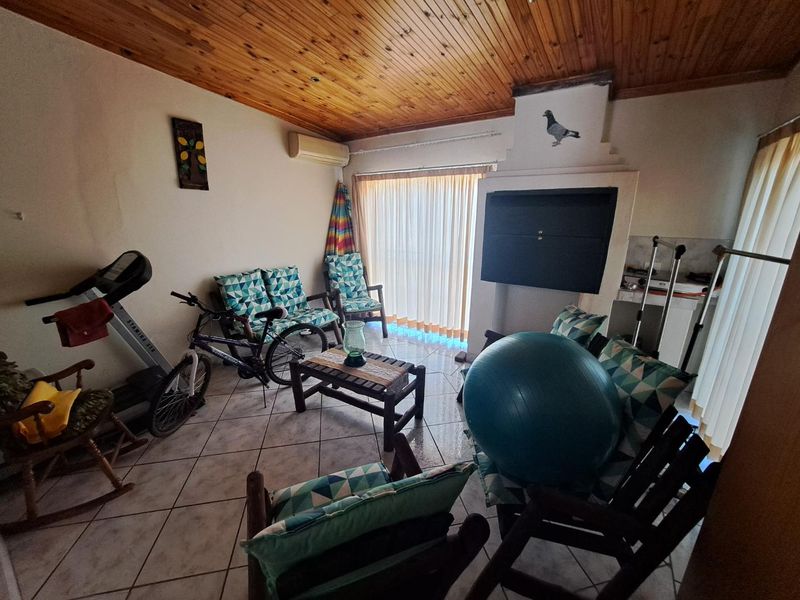 Spacious 3-Bedroom Home with 3 Bed Flatlet in Prime Waverley Location - Photo 6