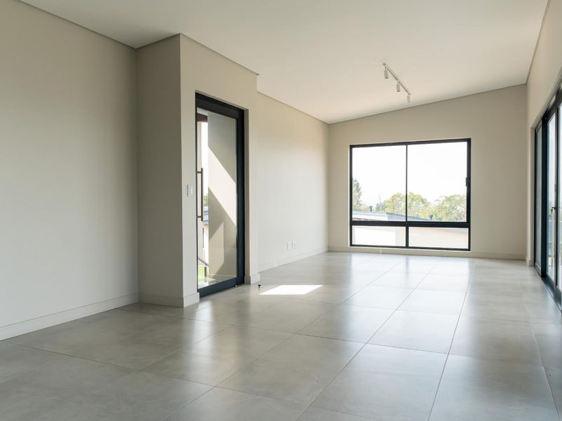 Elevated, Effortless, and Almost Gone - Photo 4