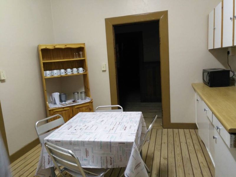 GORGEOUS SEE FRONT HOUSE WITH FLATLETS FOR SALE IN LUDERITZ - Photo 5