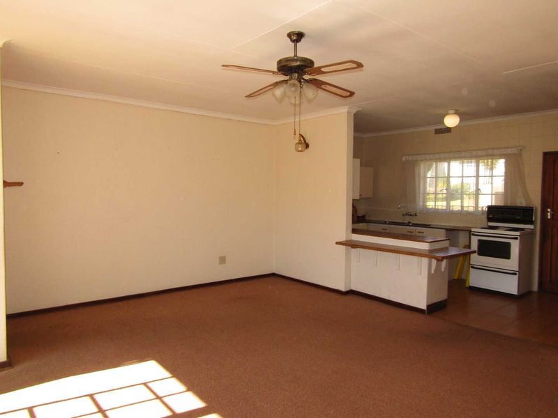 Charming Life Rights Retirement Home for the Elderly - Photo 4