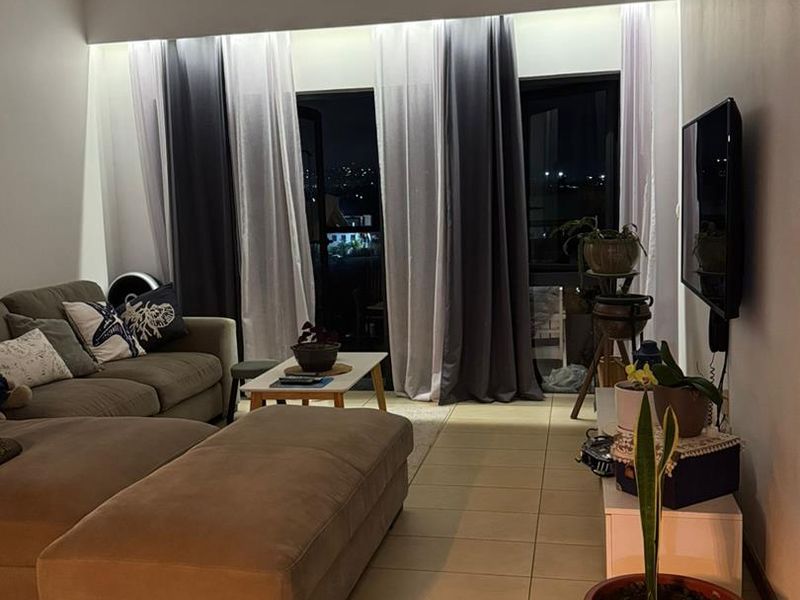 Elevated Living in Phoenix: Panoramic Views & Urban Convenience - Photo 4