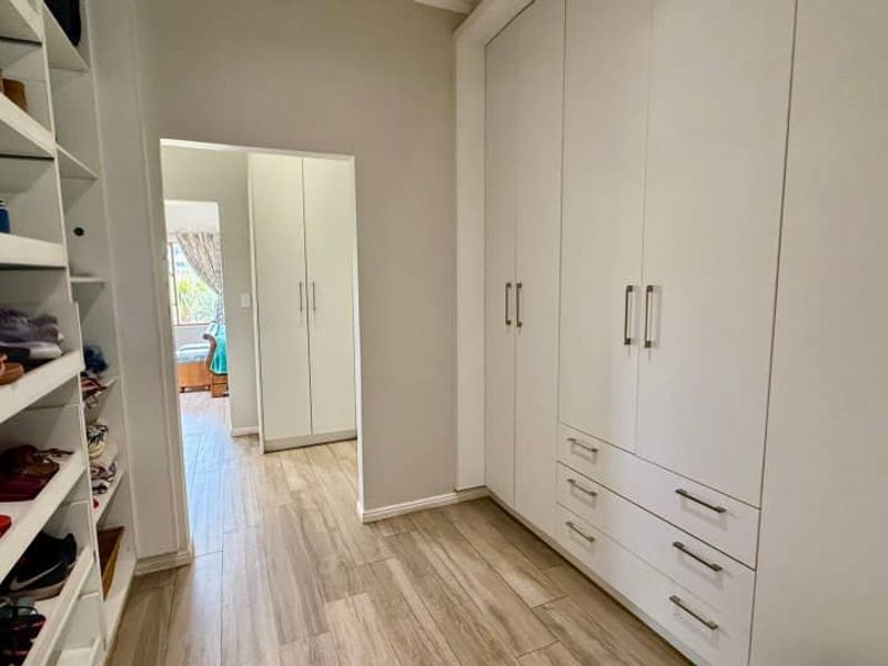 4 Bedroom House For Sale in Finkenstein - Photo 10