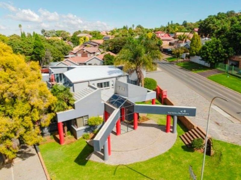 Invest Today, Grow Tomorrow. Commercial Property for Sale. - Photo 8
