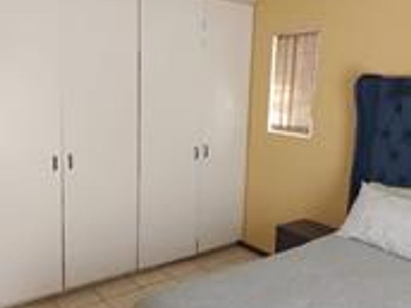 THREE BEDROOM TOWNHOUSE FOR SALE IN BOKSBURG CENTRAL - Photo 8