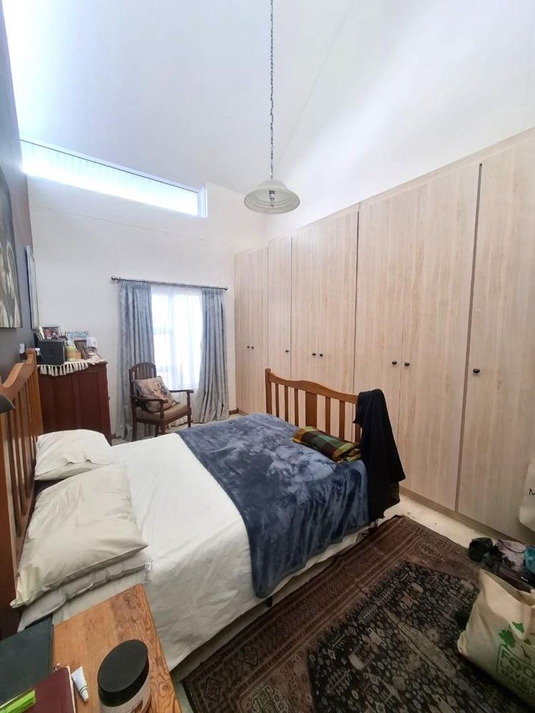 Bedroom of one bedroom flatlet
