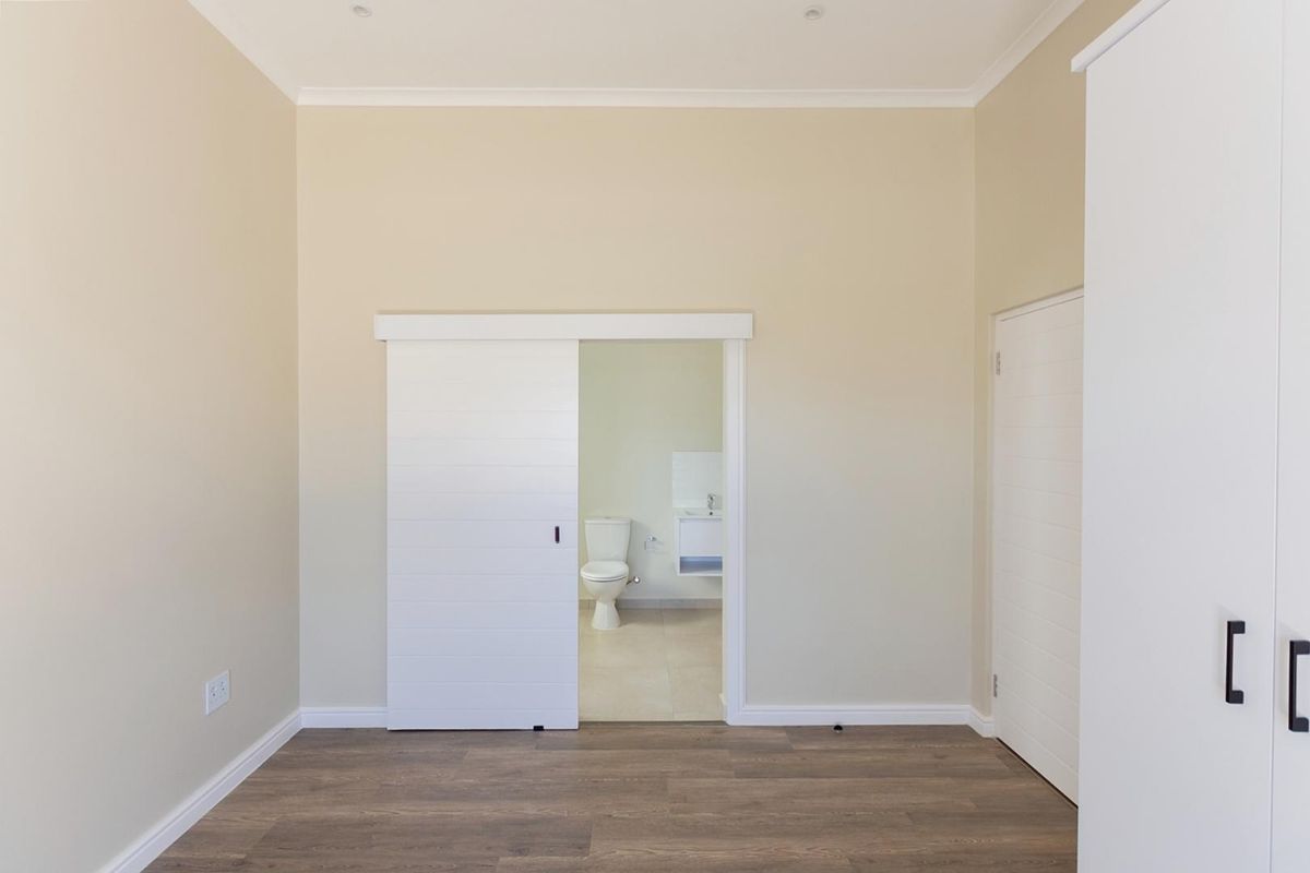 Brand-new 2-bedroom home in Villa Del Mare, Langebaan. - Photo 5