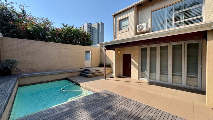 Property #2516154, Townhouse Rental Monthly in Umhlanga Central