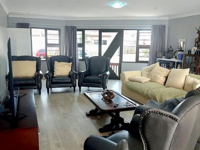 “Modern Double-Story Coastal Home with Flat – Henties Bay Ext. 11” - Photo 4