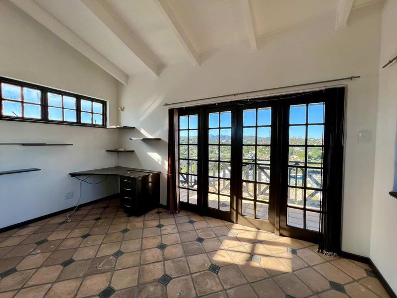 Semi-furnished & versatile rental property in Eros - Photo 9