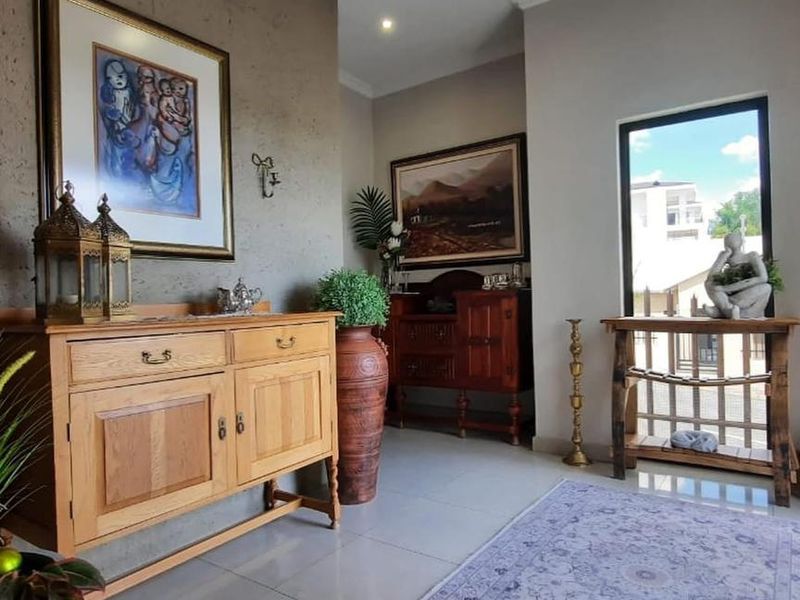 Stunning house in Auasblick for Sale - Photo 10