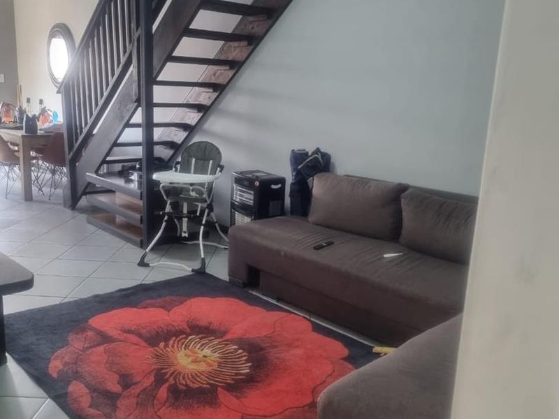 UNIT FOR SALE IN NORTON HOMES ESTATE - Photo 5