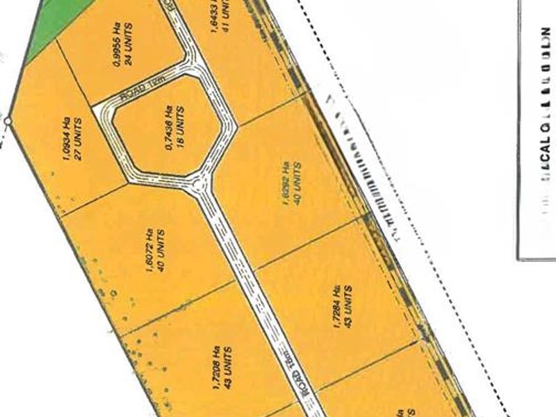 Development land of 21,4132 hectare Centurion . Situated nearby the Copperleaf Golf Estate with a Ernie Els designed Golf Course. - Photo 5