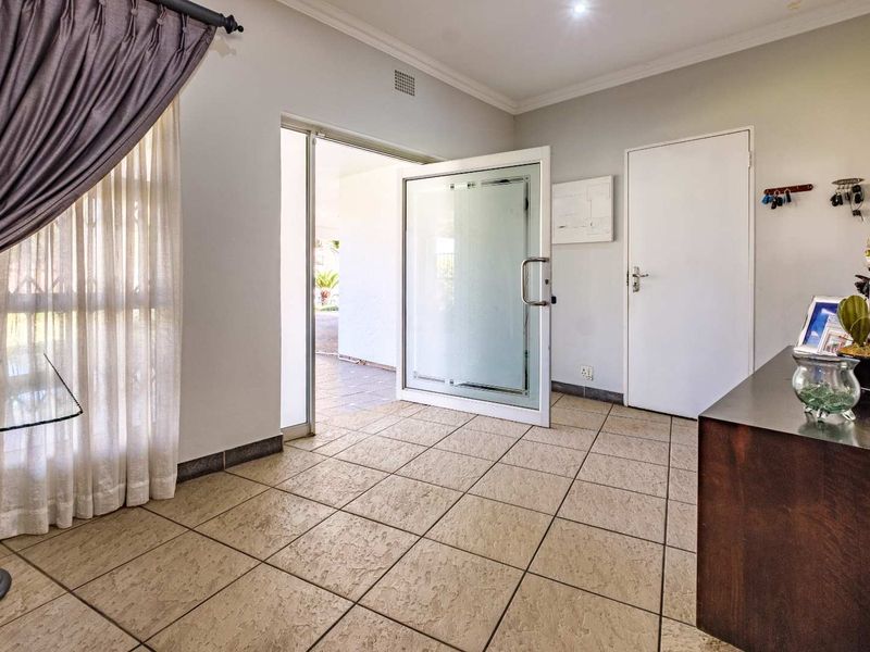 Libradene Gem: Spacious, Secure, and Solar-Ready Living - Photo 10