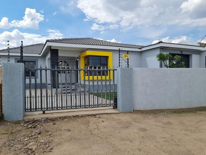 Property #2413164, House For Sale in Okahandja Central