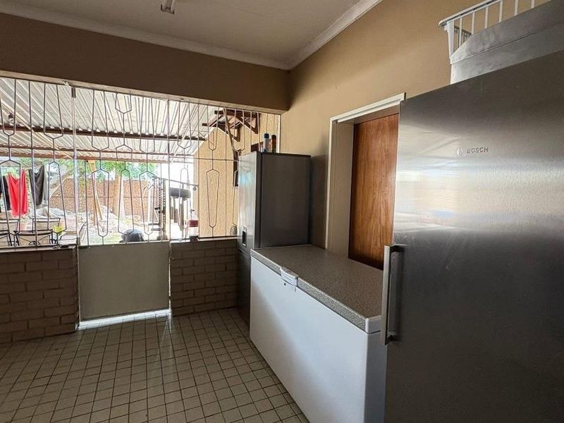 Okahandja- For Sale- N$2 760 000 - Photo 9