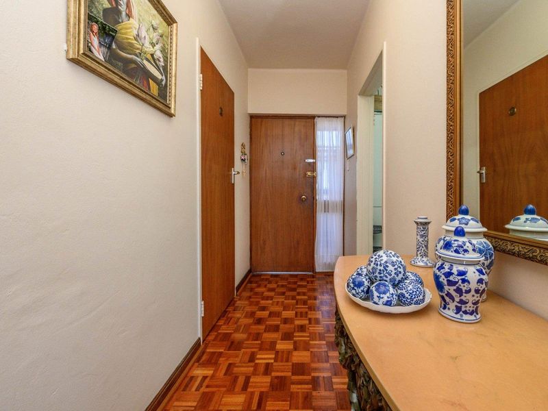 New Listing | Sought-After Fernkloof, St George’s Park - Photo 2