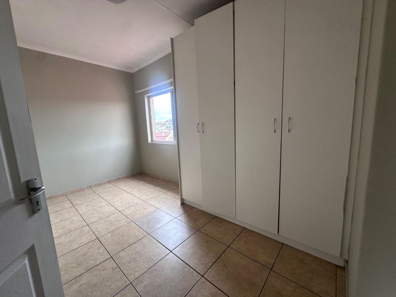 Townhouse For Sale Khomasdal Peneyambeko - Photo 6