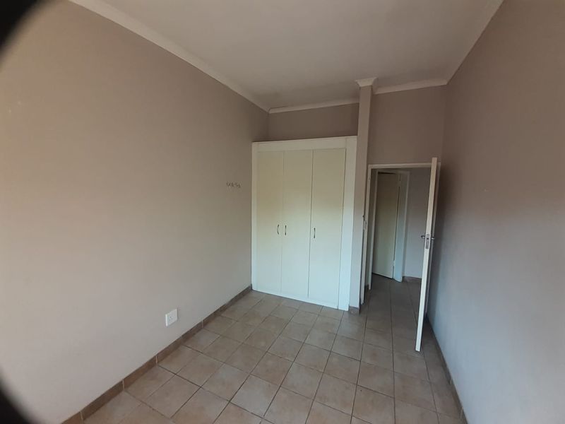 2 Bedroom to rent in Antares - Photo 8