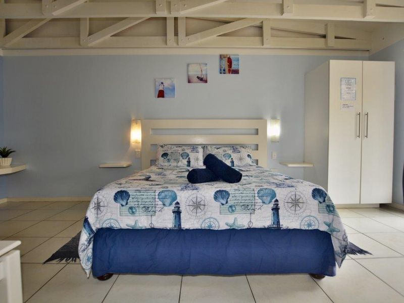 FOR SALE -  3 BEDROOM HOUSE WITH SEPERATE FLATLETS FOR SALE, LONG BEACH, NAMIBIA - Photo 6