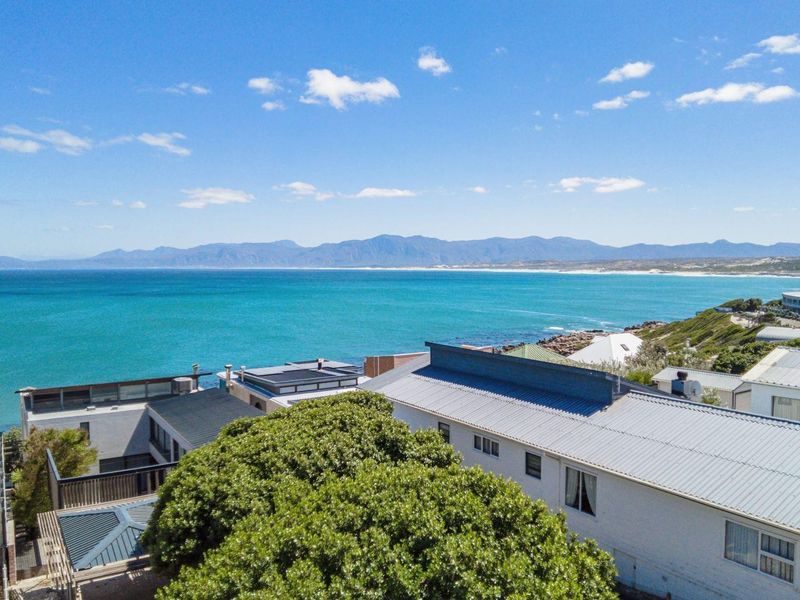 Seaside Stunner in De Kelders - Photo 2