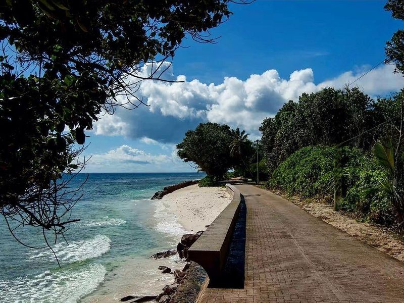 Exceptional beachfront development land La Digue - Photo 8
