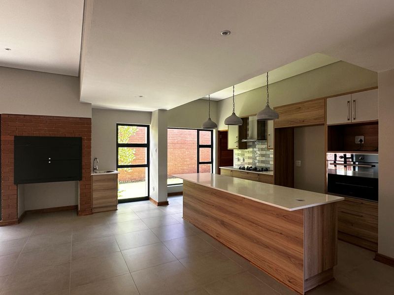 Modern Living in Wild Olive Estate: New Retirement Development - Photo 2