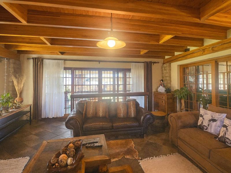 Exceptional Family Home with Modern Conveniences and Unique Features - Photo 8