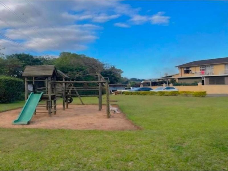 🏡 3-Bedroom First-Floor Apartment to Rent in Phoenix – Secure Complex with Pool - Photo 3