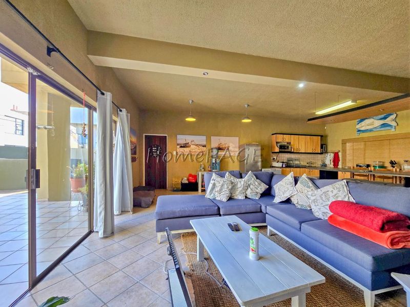 Long Beach Ext 1, Walvis Bay:  Rustic, INTERESTING Home is for sale - Photo 5