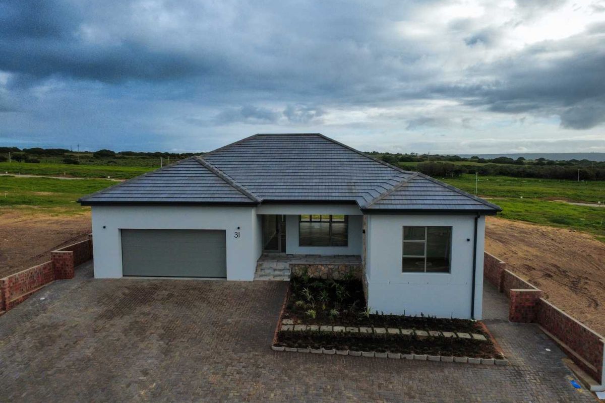 No Transfer Duty – Embrace the Ultimate Coastal Lifestyle - Photo 3