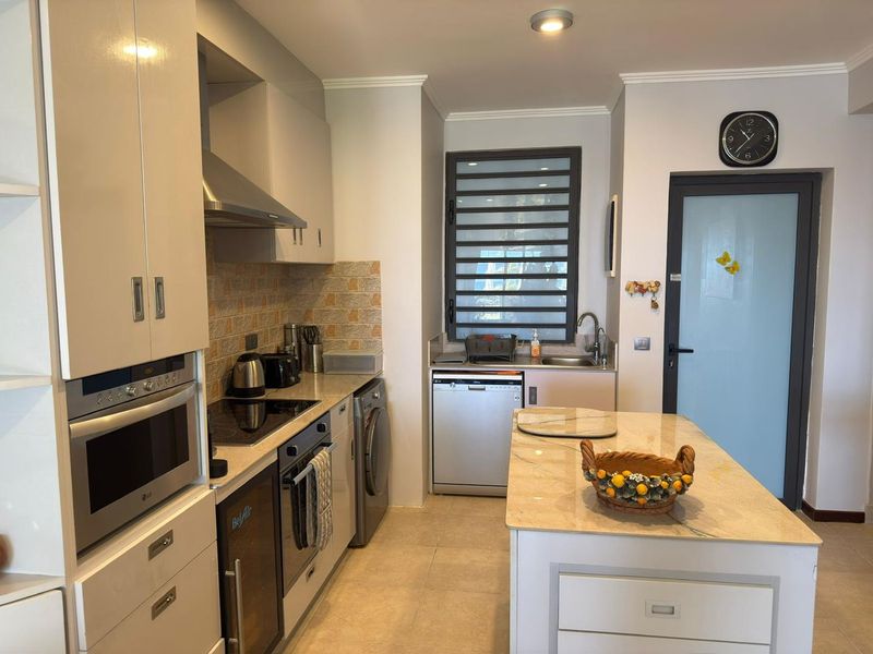 EXCLUSIVE BEACHFRONT PARADISE - Photo 7