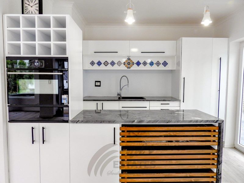 Pristine Home For Sale in Vineta, Swakopmund - Photo 9